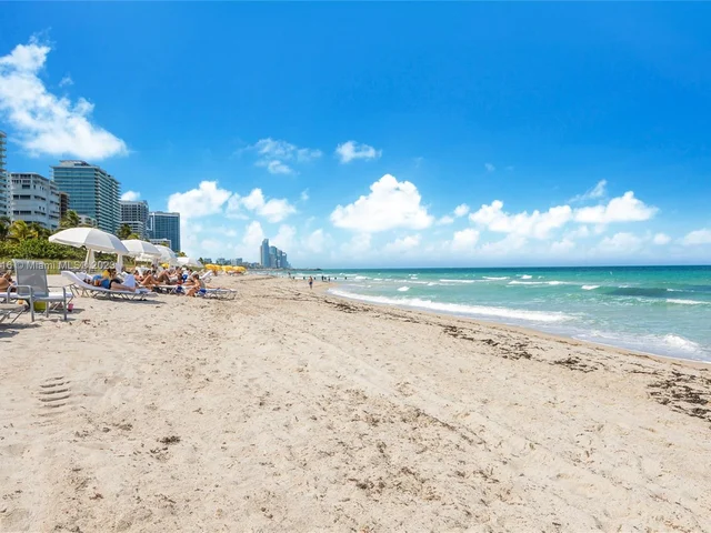 9801 Collins Ave # 3Z, Bal Harbour FL 33154