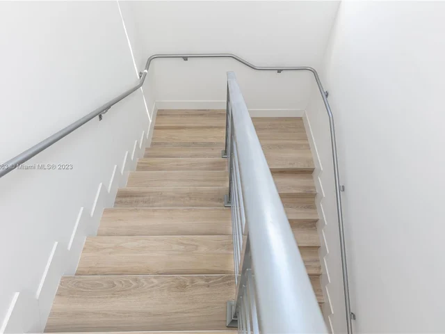 3162 Plaza St., Miami FL 33133