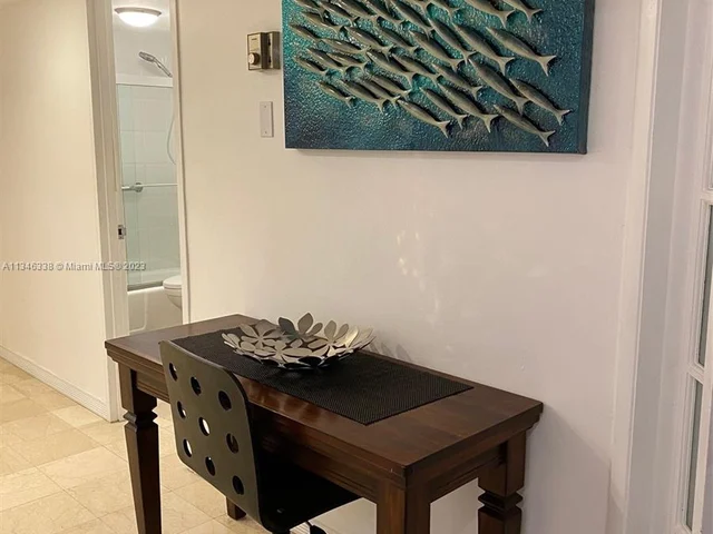 100 Lincoln Rd # 820, Miami Beach FL 33139