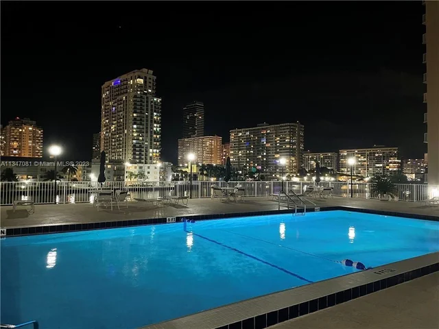 111 Golden Isles Dr # E11, Hallandale Beach FL 33009