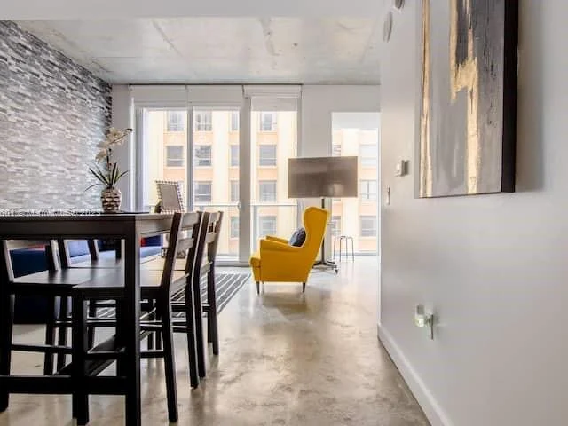 151 SE 1st St # 803, Miami FL 33131