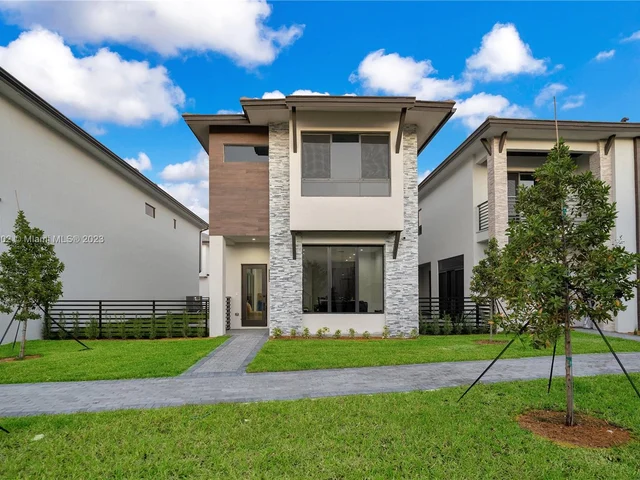 4456 NW 81st Ave, Doral FL 33166