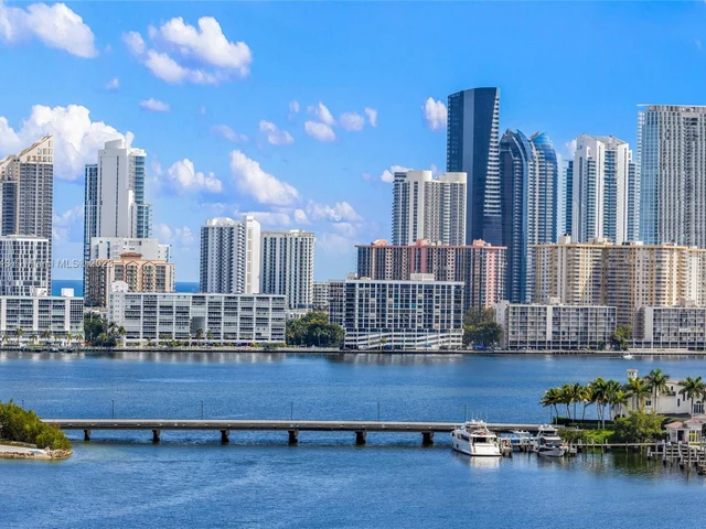 3250 NE 188th St, Aventura FL 33180