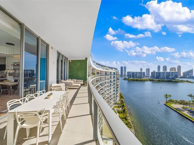 3250 NE 188th St, Aventura FL 33180