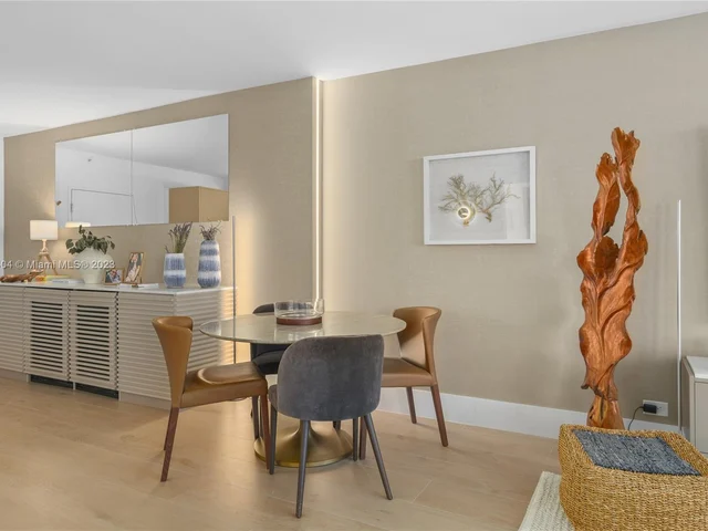 2301 Collins Ave # 407, Miami Beach FL 33139