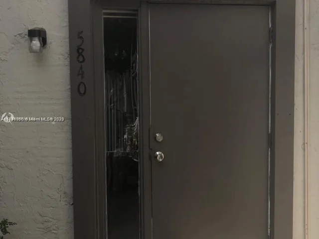 5840 NW 21st St # A, Lauderhill FL 33313