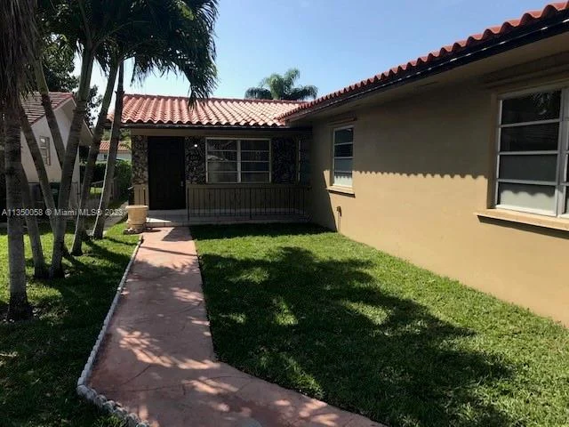 6780 SW 21st St REAR, Miami FL 33155