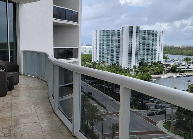 16001 Collins Ave # 1005, Sunny Isles Beach FL 33160