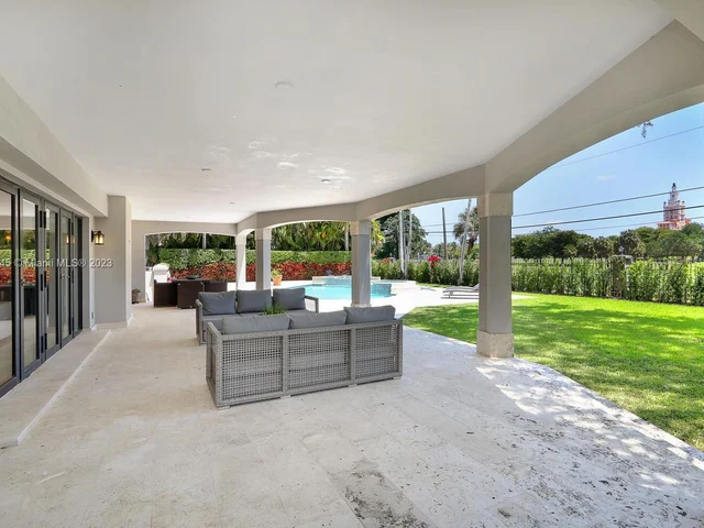 3425 Alhambra Cir, Coral Gables FL 33134