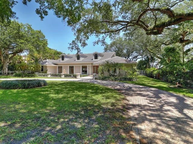 3425 Alhambra Cir, Coral Gables FL 33134