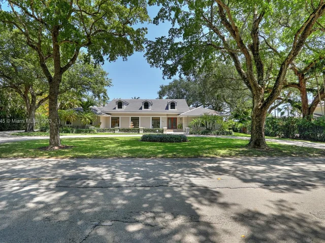 3425 Alhambra Cir, Coral Gables FL 33134