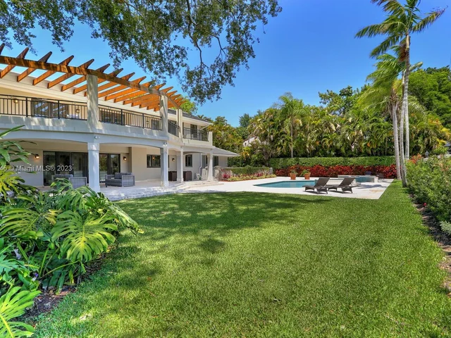 3425 Alhambra Cir, Coral Gables FL 33134