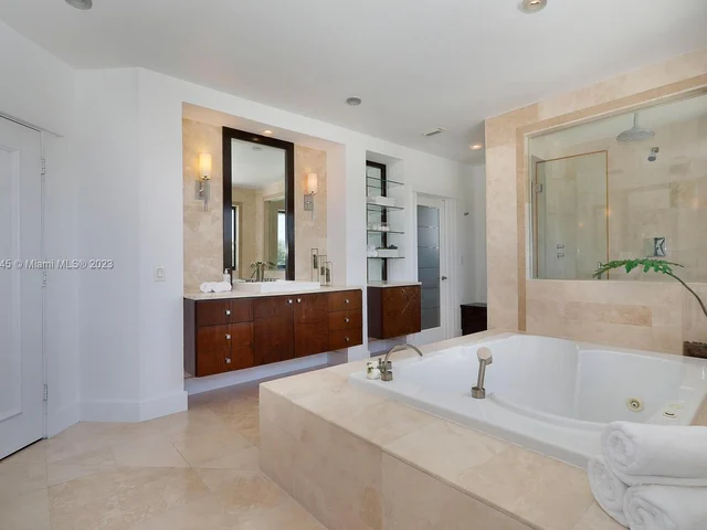 3425 Alhambra Cir, Coral Gables FL 33134