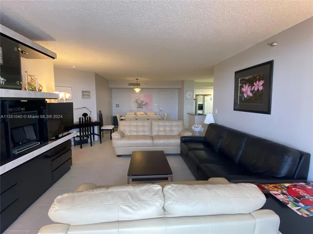 3530 Mystic Pointe Dr, Aventura FL 33180