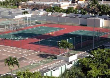 16909 N Bay Rd # 621, Sunny Isles Beach FL 33160