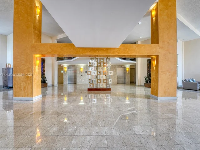 400 Leslie Dr # 615, Hallandale Beach FL 33009