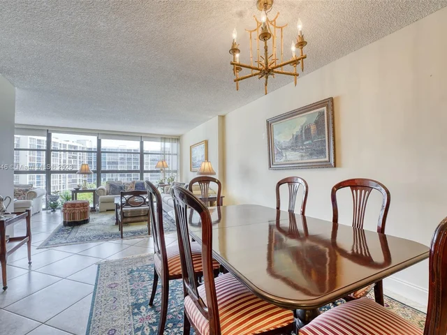 400 Leslie Dr # 615, Hallandale Beach FL 33009