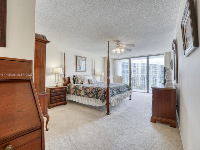 400 Leslie Dr # 615, Hallandale Beach FL 33009