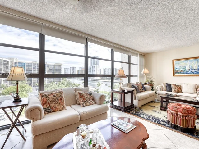 400 Leslie Dr # 615, Hallandale Beach FL 33009