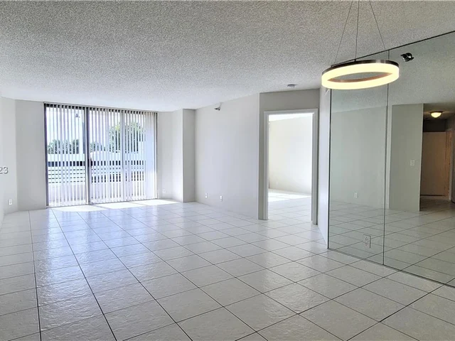 3400 NE 192nd St # 407, Aventura FL 33180