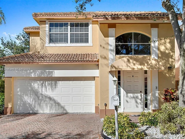 1273 Grant Court, Hollywood FL 33019