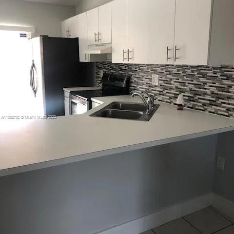3375 W 76th St # 238, Hialeah FL 33018
