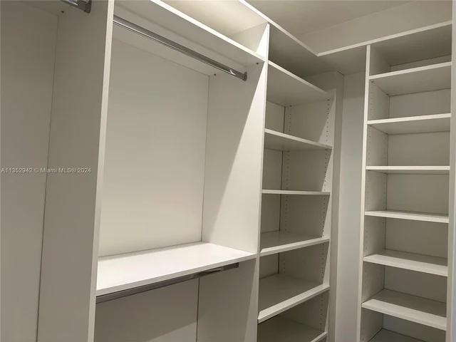 529 SW 11th St # 103, Miami FL 33129