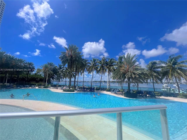 1500 Bay Rd # 550S, Miami Beach FL 33139