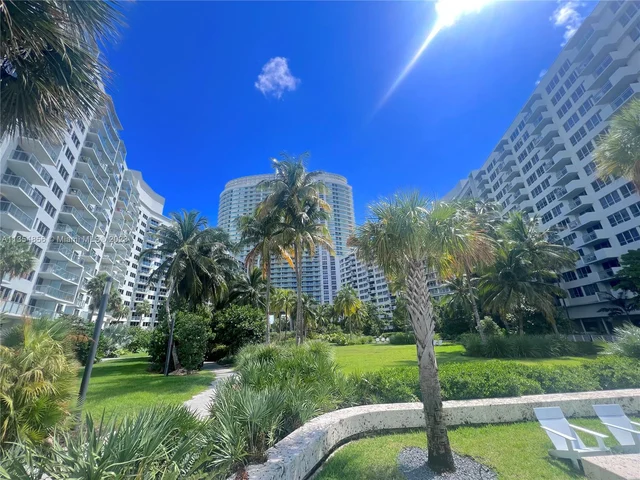 1500 Bay Rd # 550S, Miami Beach FL 33139