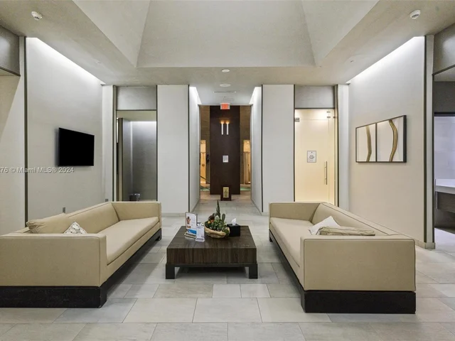 1800 S Ocean Dr # 3801, Hallandale Beach FL 33009