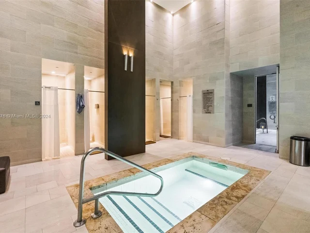 1800 S Ocean Dr # 3801, Hallandale Beach FL 33009