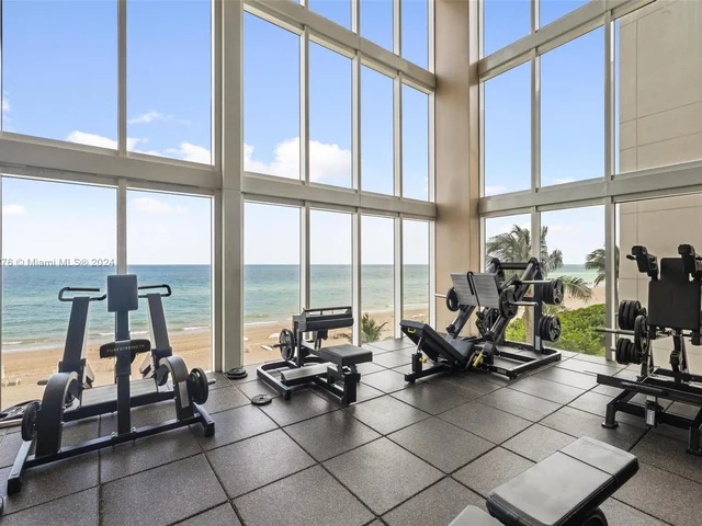 1800 S Ocean Dr # 3801, Hallandale Beach FL 33009