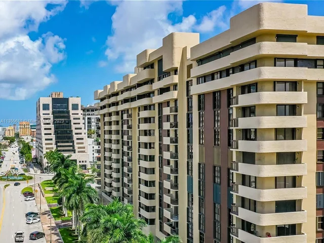 600 Biltmore Way # 1005, Coral Gables FL 33134