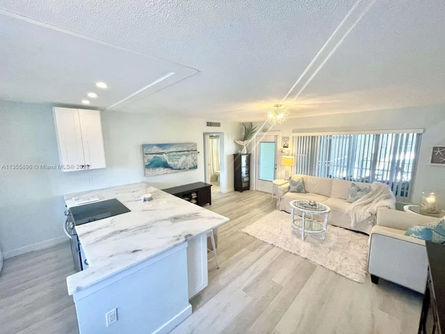 4848 NE 23rd Ave # 9C, Fort Lauderdale FL 33308