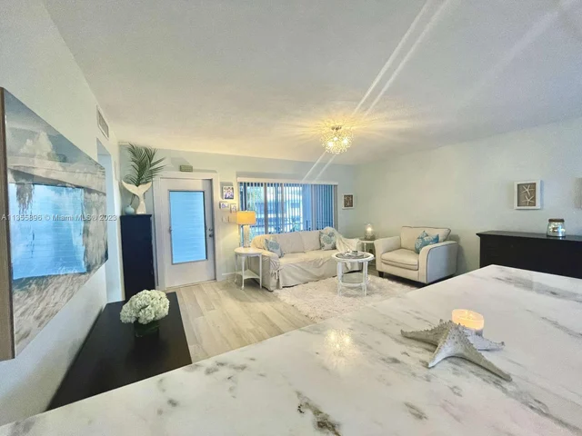 4848 NE 23rd Ave # 9C, Fort Lauderdale FL 33308