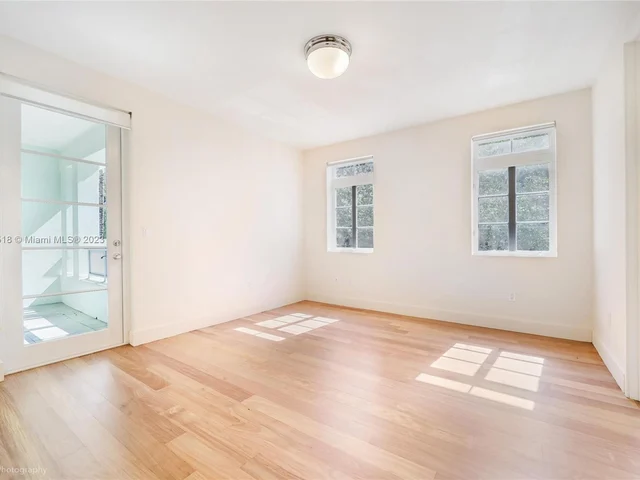 6120 Aqua Ave # 6120, Miami Beach FL 33141