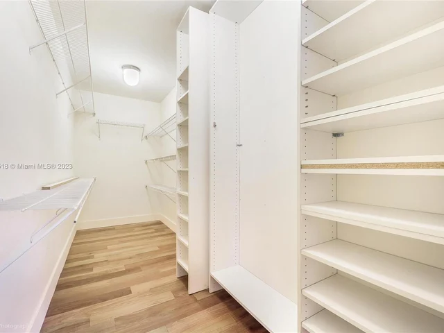 6120 Aqua Ave # 6120, Miami Beach FL 33141