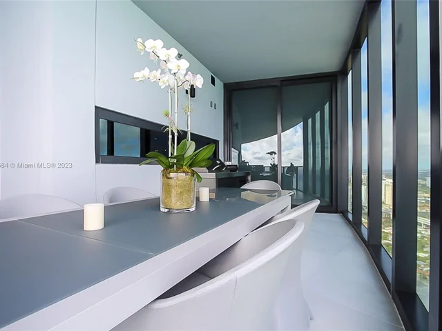 18555 Collins Ave # 4605, Sunny Isles Beach FL 33160