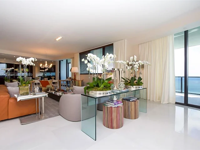 18555 Collins Ave # 4605, Sunny Isles Beach FL 33160