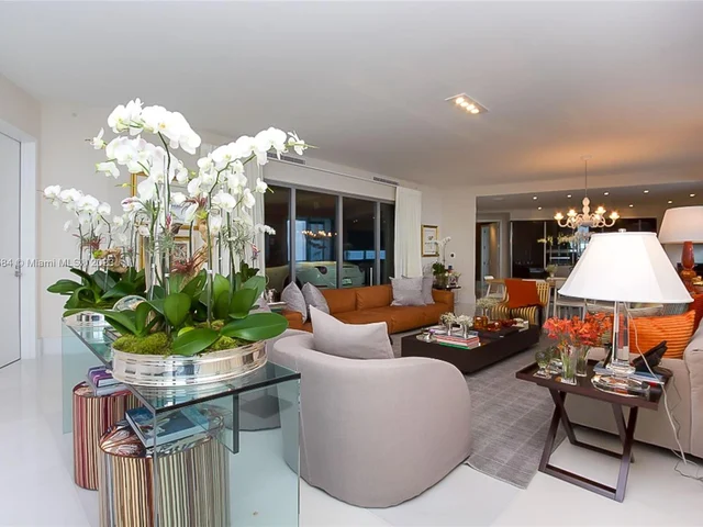 18555 Collins Ave # 4605, Sunny Isles Beach FL 33160