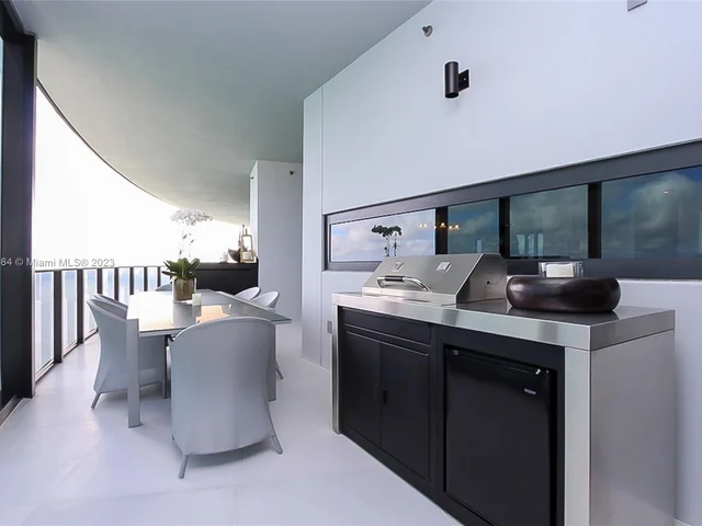 18555 Collins Ave # 4605, Sunny Isles Beach FL 33160