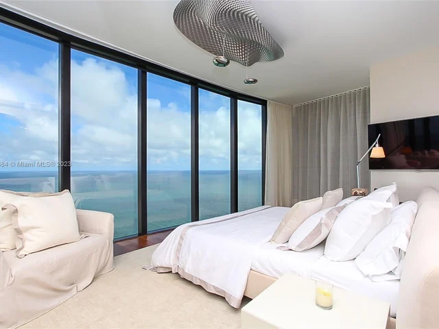 18555 Collins Ave # 4605, Sunny Isles Beach FL 33160