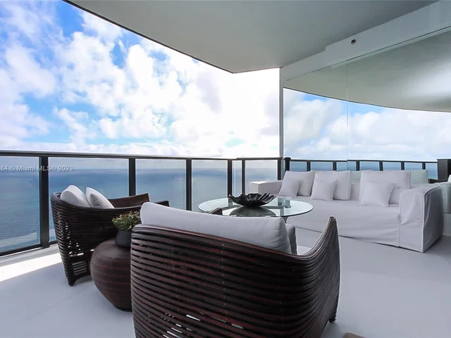 18555 Collins Ave # 4605, Sunny Isles Beach FL 33160