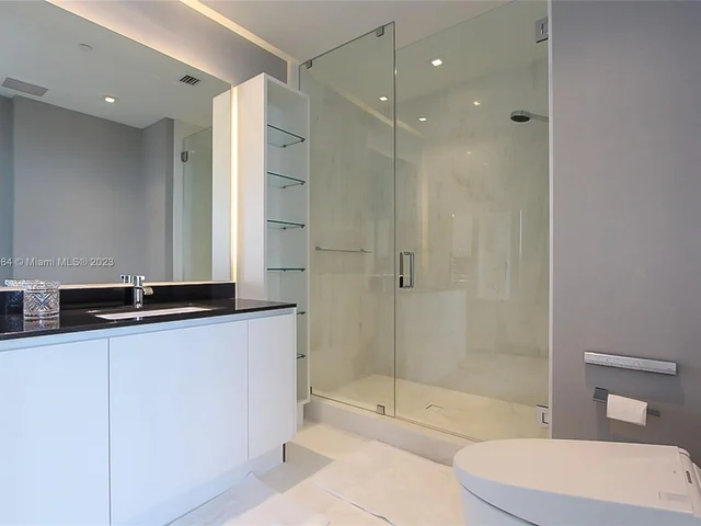 18555 Collins Ave # 4605, Sunny Isles Beach FL 33160