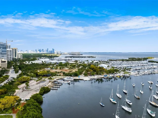 2951 S Bayshore Dr # 204, Miami FL 33133