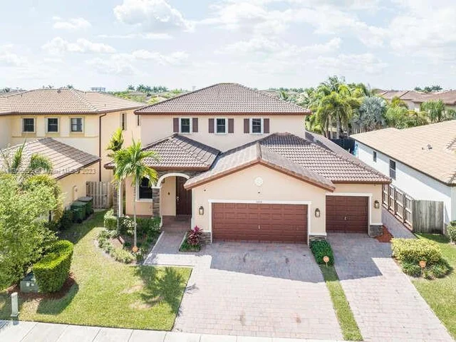 3626 SE 1st St, Homestead FL 33033