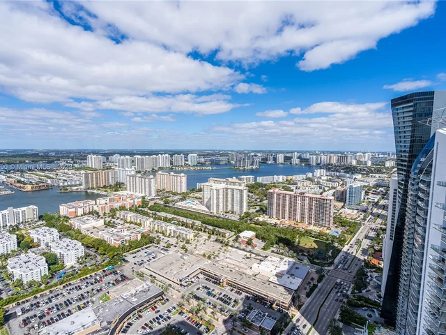 16901 Collins Ave # 4703, Sunny Isles Beach FL 33160