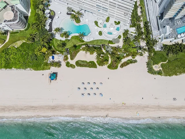 16901 Collins Ave # 4703, Sunny Isles Beach FL 33160