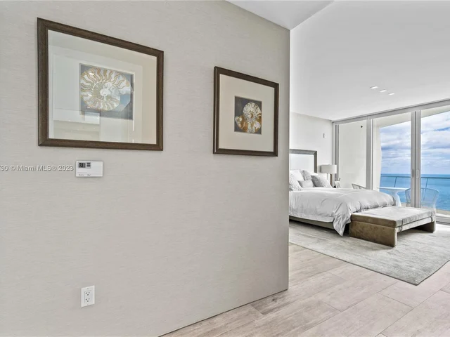 16901 Collins Ave # 4703, Sunny Isles Beach FL 33160