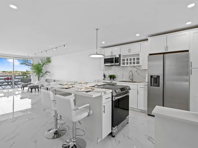 1401 NE Miami Gardens Dr # 687, Miami FL 33179